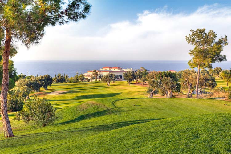 Korineum Golf Otel Kıbrıs